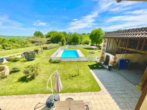 Maison dans le sud avec piscine chauffée - Midoon Guest